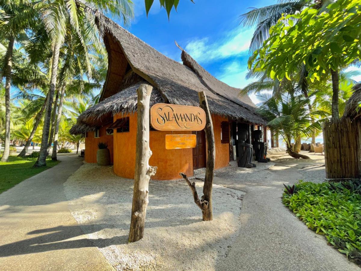 Coco Grove Beach Resort, Siquijor Island المظهر الخارجي الصورة A restaurant in the island