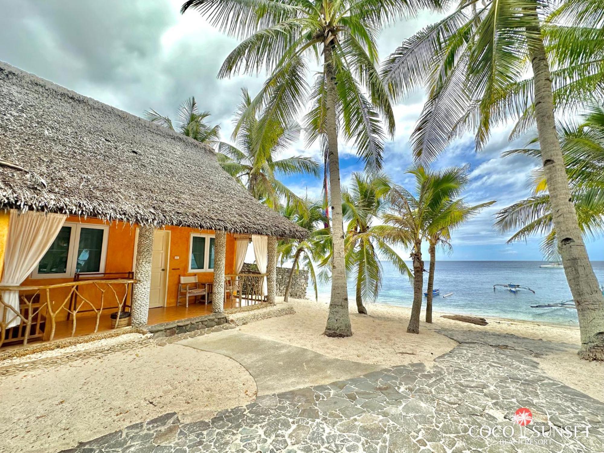 Coco Grove Beach Resort, Siquijor Island المظهر الخارجي الصورة A resort in Sabang