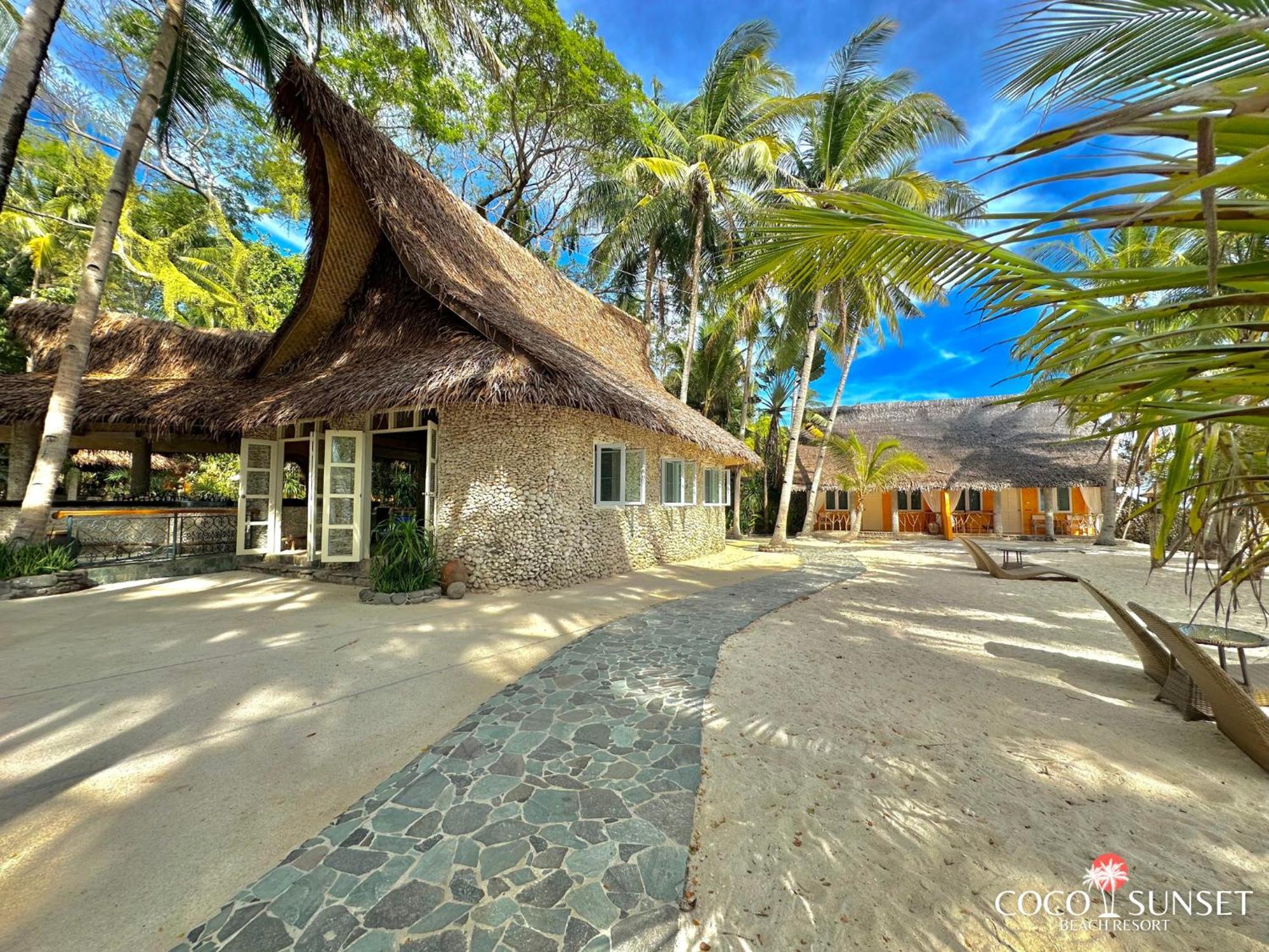 Coco Grove Beach Resort, Siquijor Island المظهر الخارجي الصورة Coco Sunset Resort
